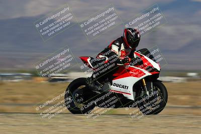 media/May-15-2022-SoCal Trackdays (Sun) [[33a09aef31]]/Back Straight Speed Shots (835am)/